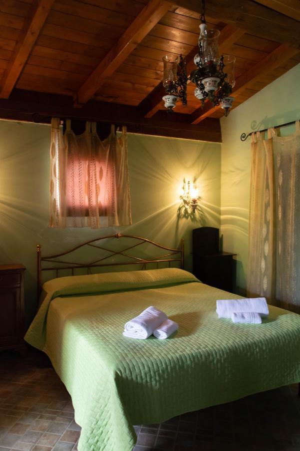 B&B Il Giardino Arbus Exterior photo