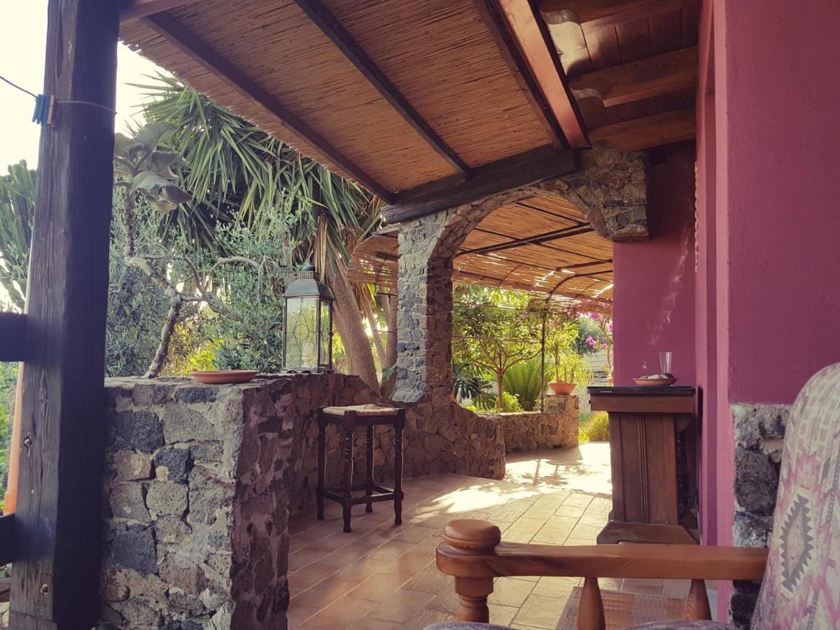 B&B Il Giardino Arbus Exterior photo